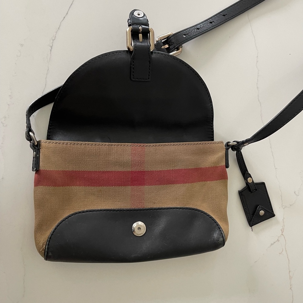 Burberry canvas check crossbody - Picture 4 of 7